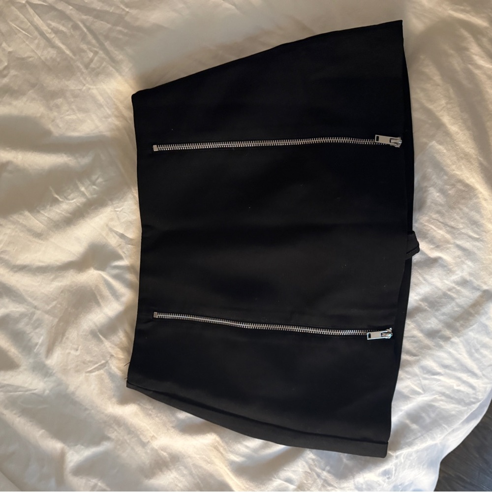 Zara Black Mini Skort